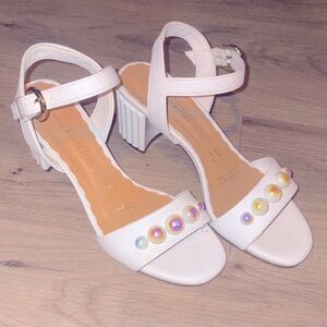 Carlo Rossetti White Women's Sandals block heeled size 7.5 with babbles